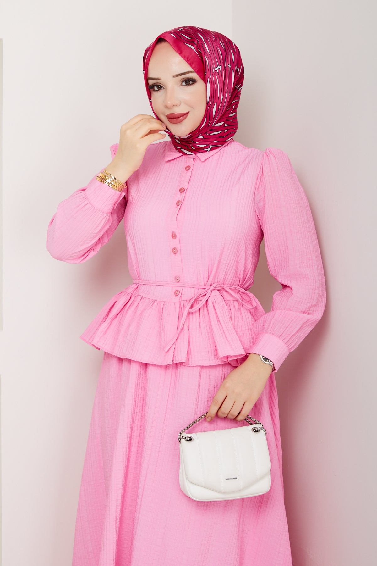 Pembe İkili Takım