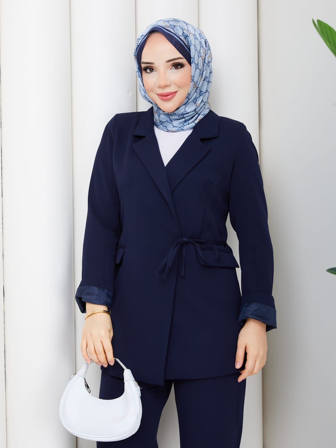 Lacivert Takım Bağlamalı Ceketli