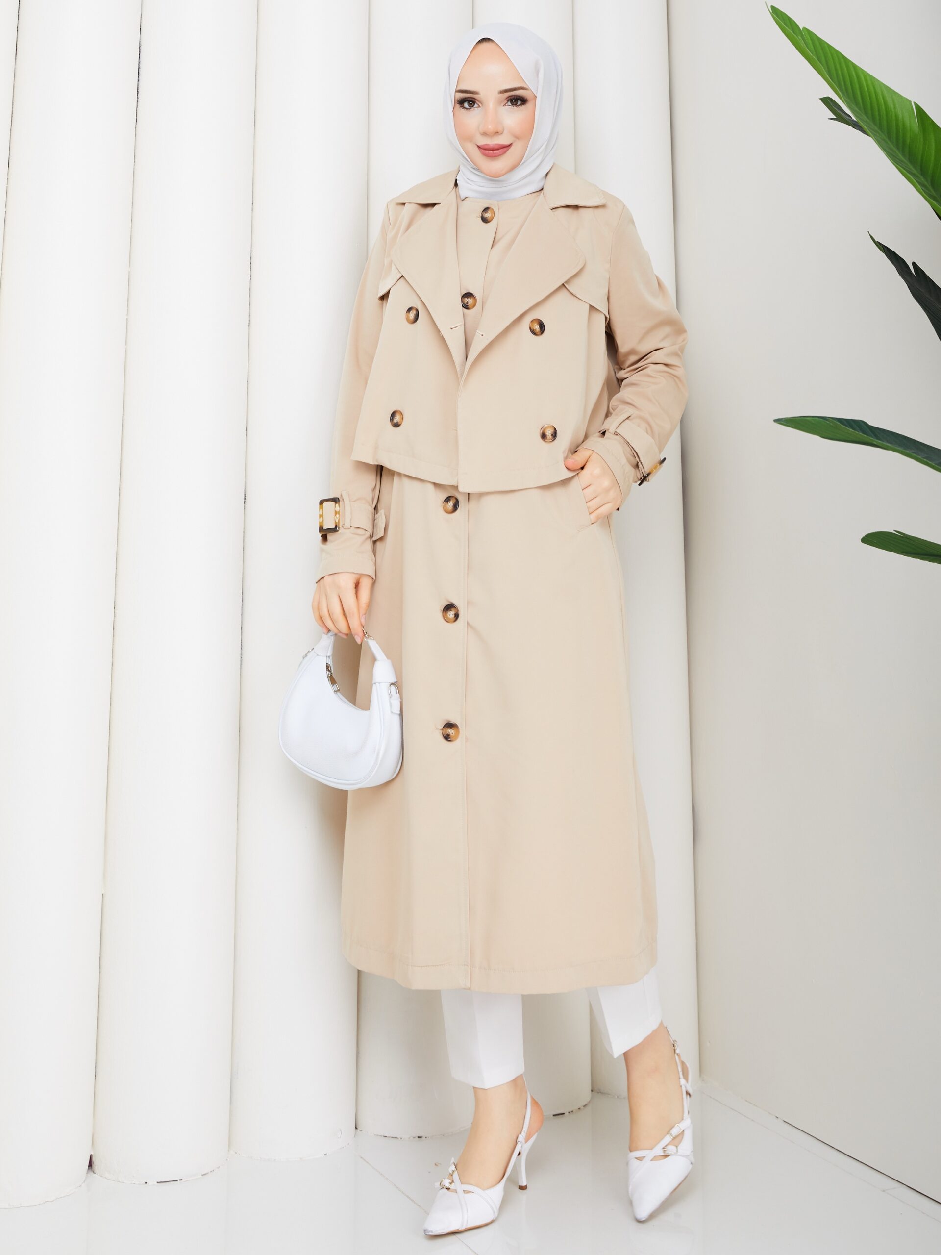 Pelerin Detaylı Trençkot Camel